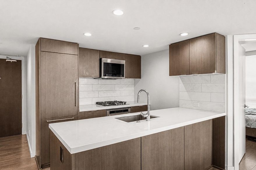 1408 8189 Cambie Street