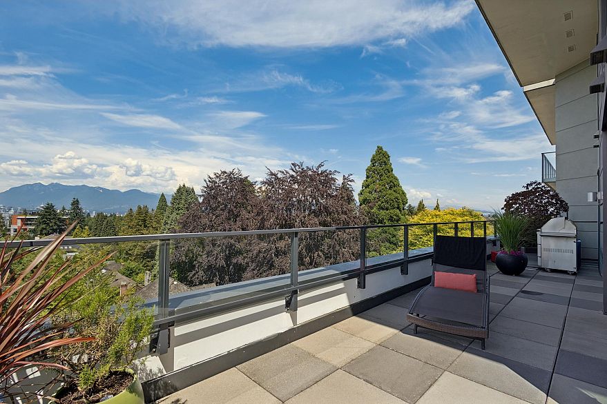 601 4427 Cambie Street