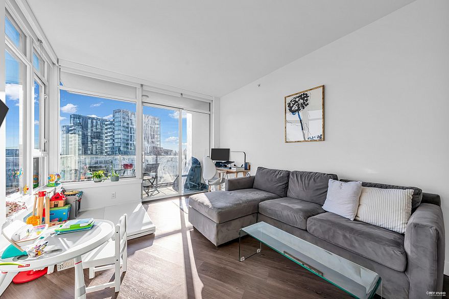 716 3557 Sawmill Crescent