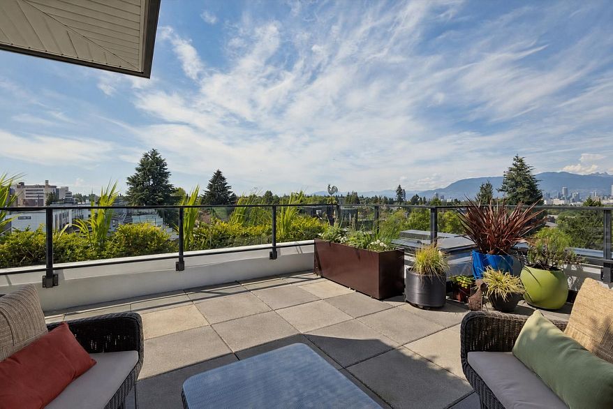 601 4427 Cambie Street