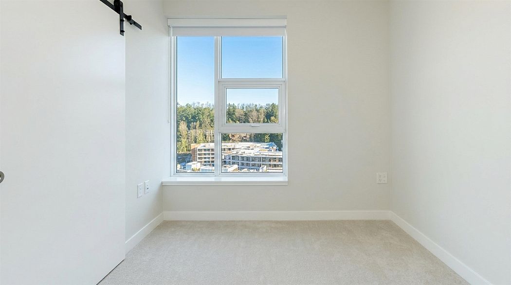 1406 3430 E Kent Avenue South
