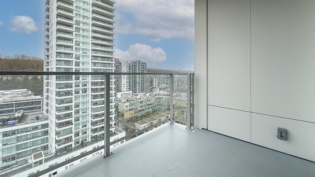 1406 3430 E Kent Avenue South