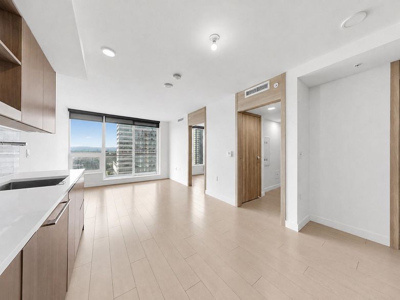 2007 433 SW Marine Drive