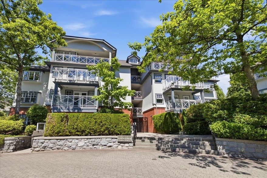 308 5880 Hampton Place