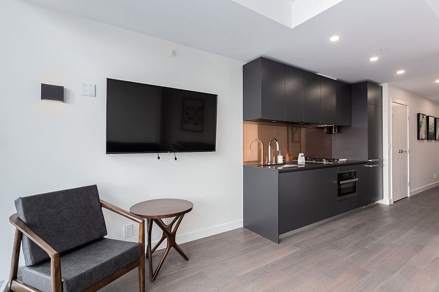 4207 1480 HOWE STREET, Vancouver BC V6Z 1C4