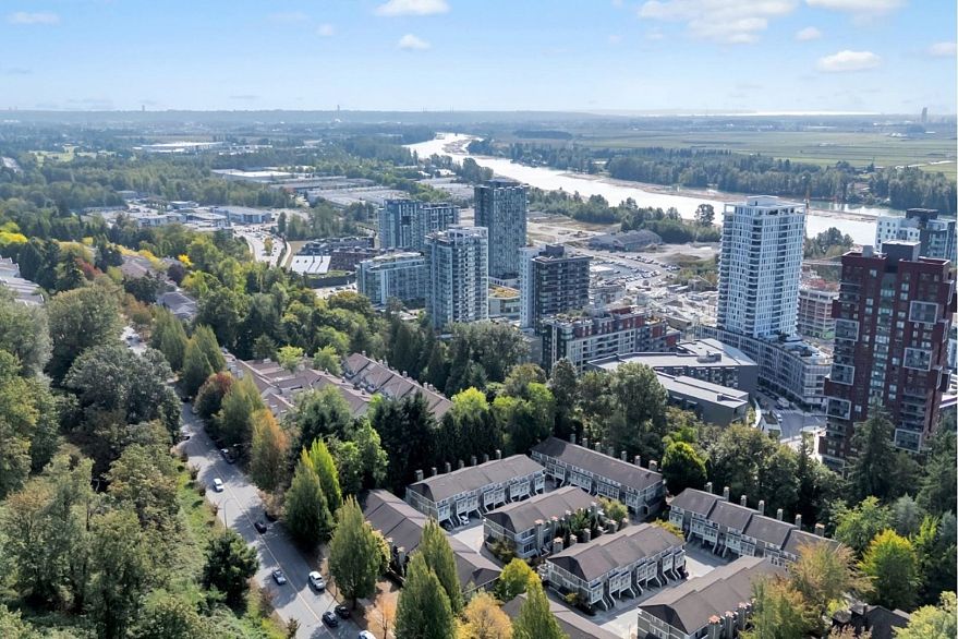 306 3400 SE Marine Drive