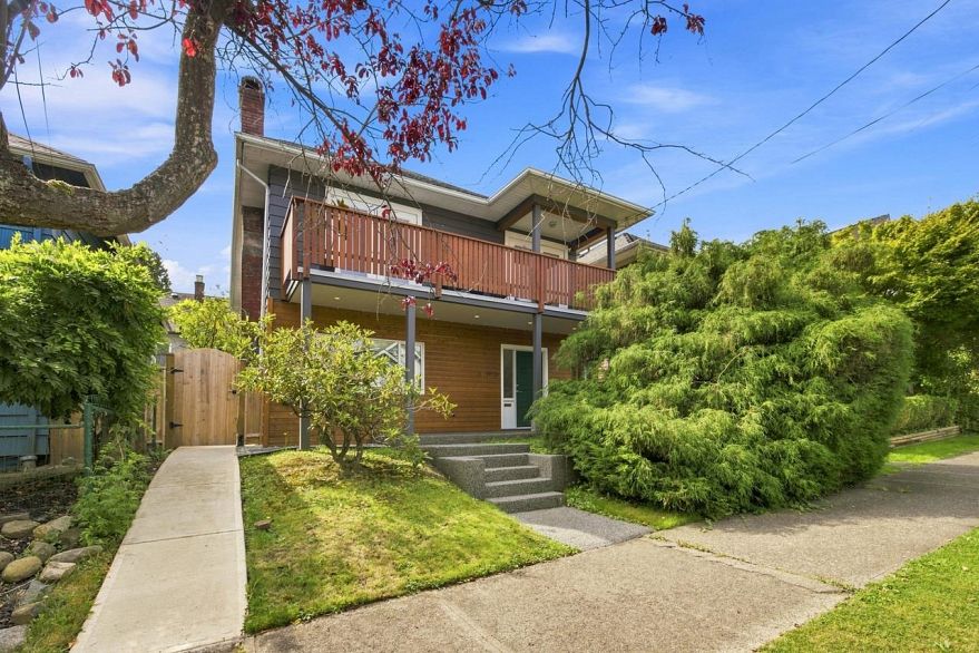 1970 Adanac Street