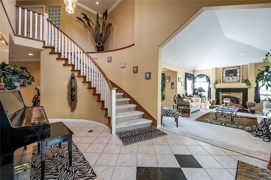 1541 Lodgepole Place