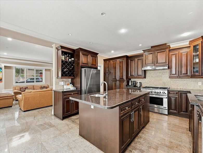 1417 Woods Drive