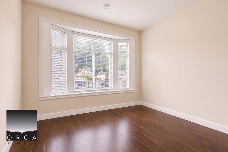 2572 E 2ND AVENUE, Vancouver BC V5M 1C6