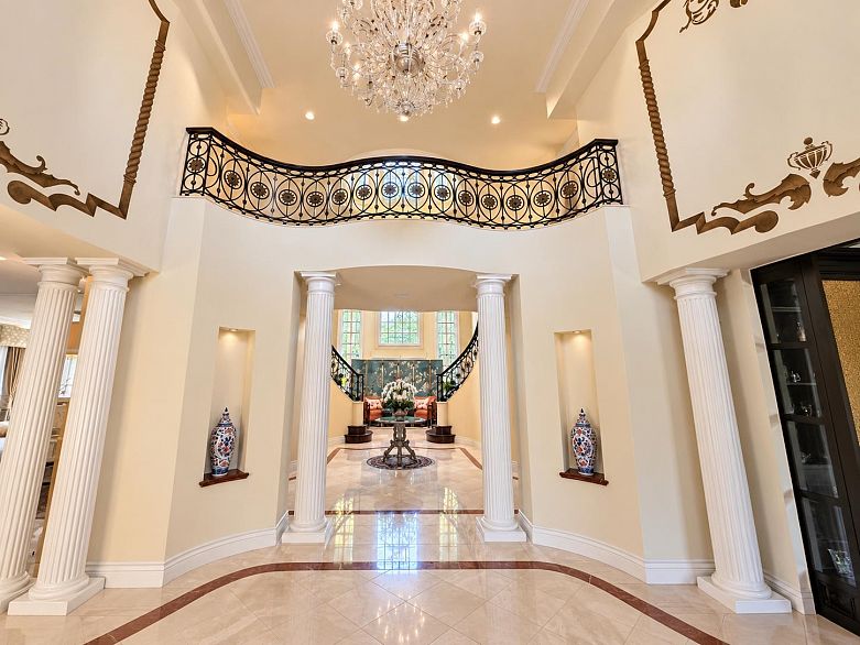 4728 Drummond Drive