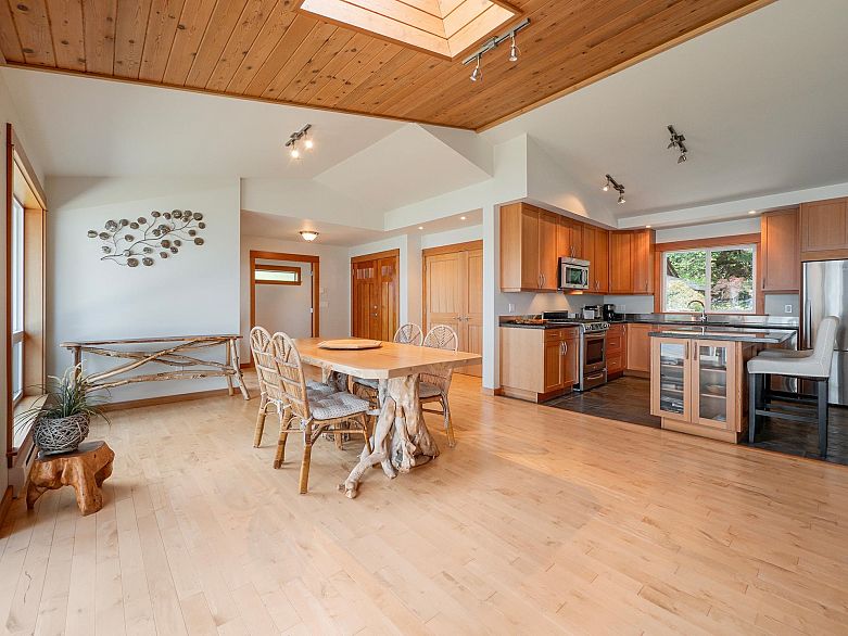 1321 Gower Point Road