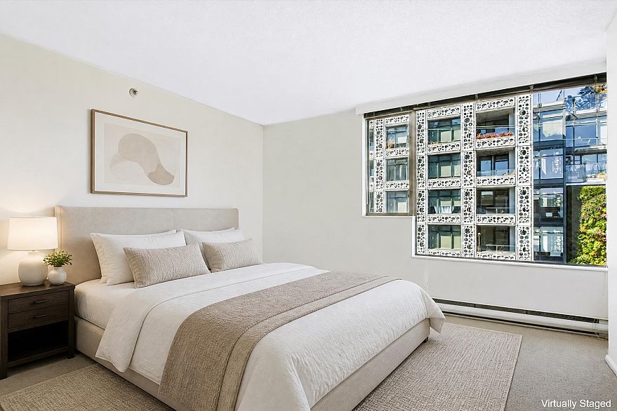 PH1 2438 Heather Street