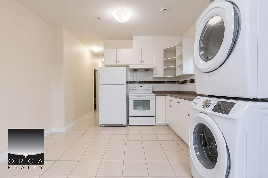 2572 E 2ND AVENUE, Vancouver BC V5M 1C6