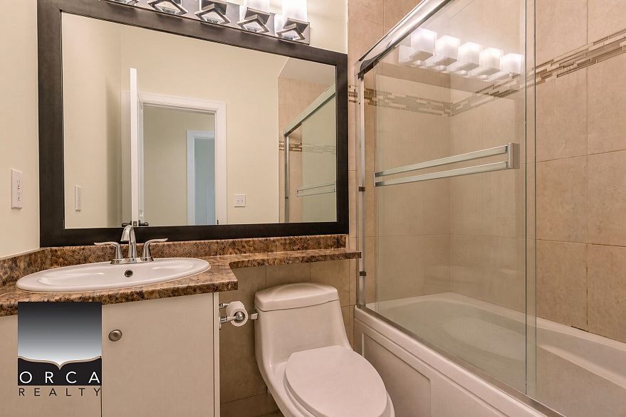 2572 E 2ND AVENUE, Vancouver BC V5M 1C6
