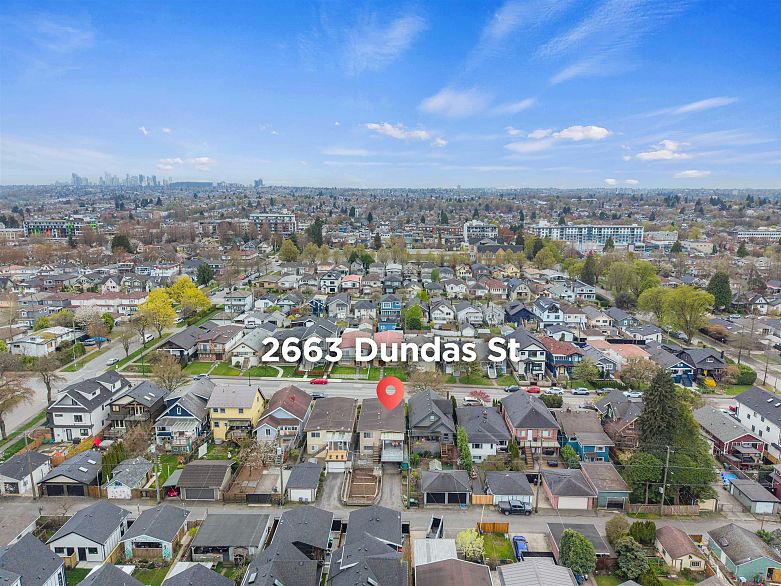 2663 Dundas Street