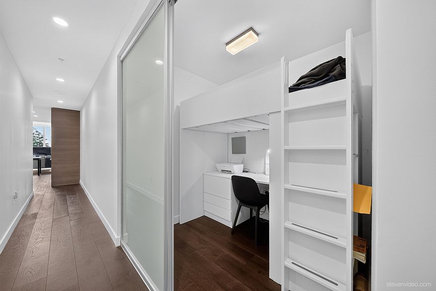 1306 5629 Birney Avenue