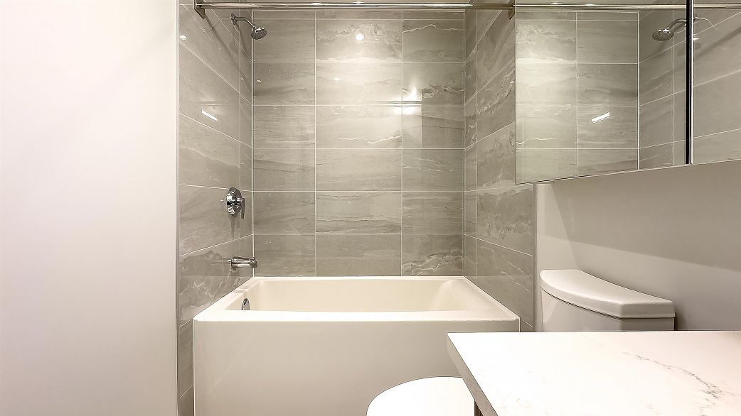 1406 3430 E Kent Avenue South
