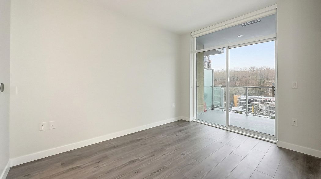 1406 3430 E Kent Avenue South