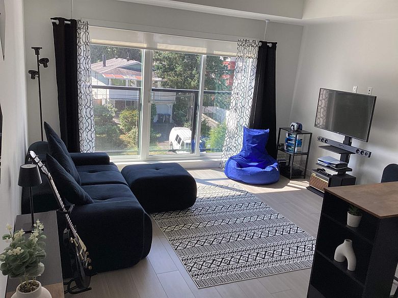303 2277 HAWTHORNE AVENUE, Port Coquitlam BC V3C 1W7
