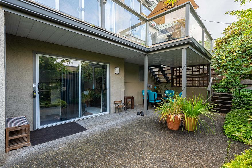 4333 Locarno Crescent