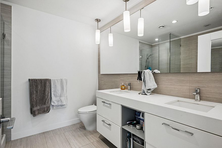 509 4867 Cambie Street
