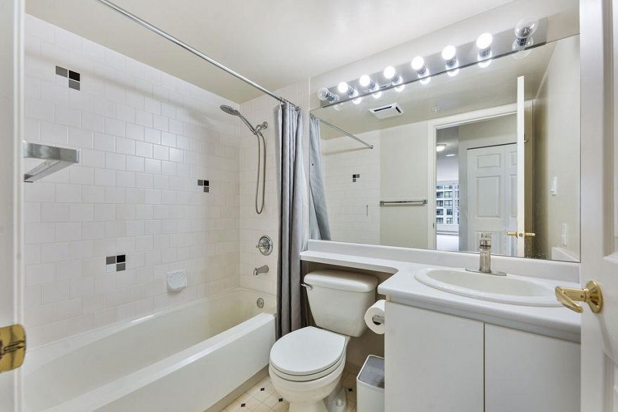 1408 5189 Gaston Street