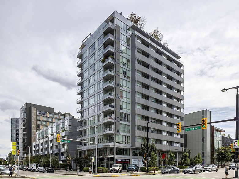 1508 108 E 1st Avenue