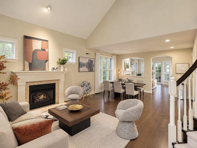 6380 Larkin Drive
