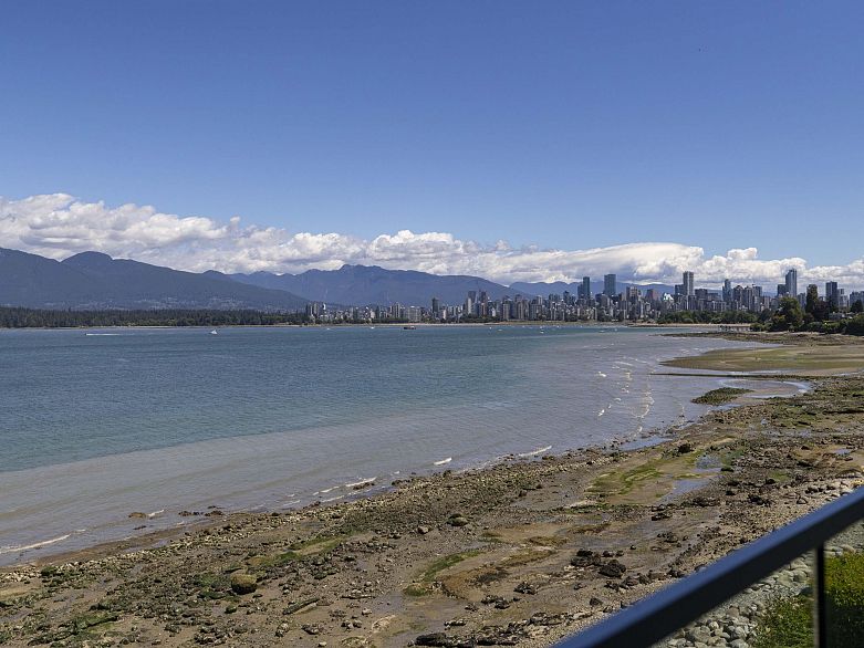 3305 Point Grey Road