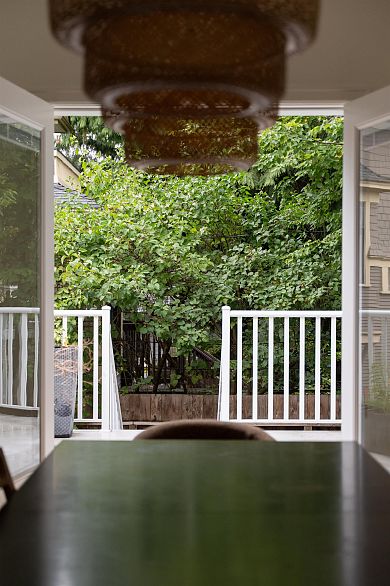 2537 Woodland Drive