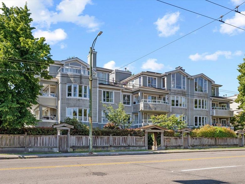 201 3220 W 4th Avenue