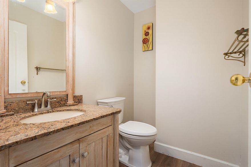 4333 Locarno Crescent