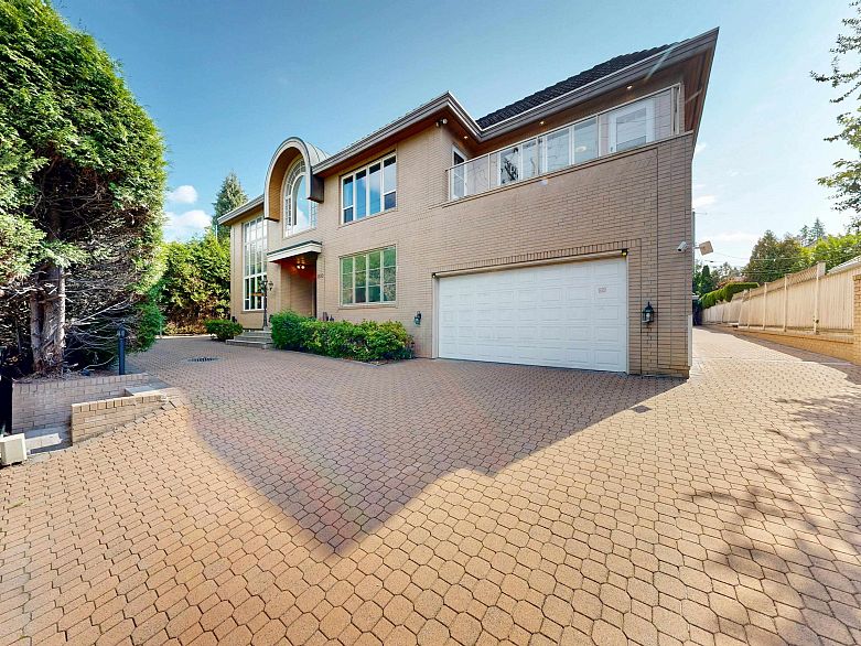 1510 W 33rd Avenue