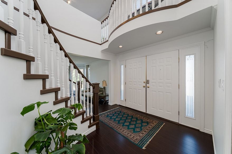 6522 Holly Park Drive