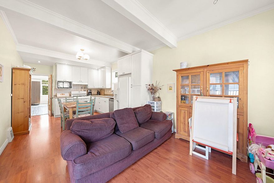 5743 St. Margarets Street