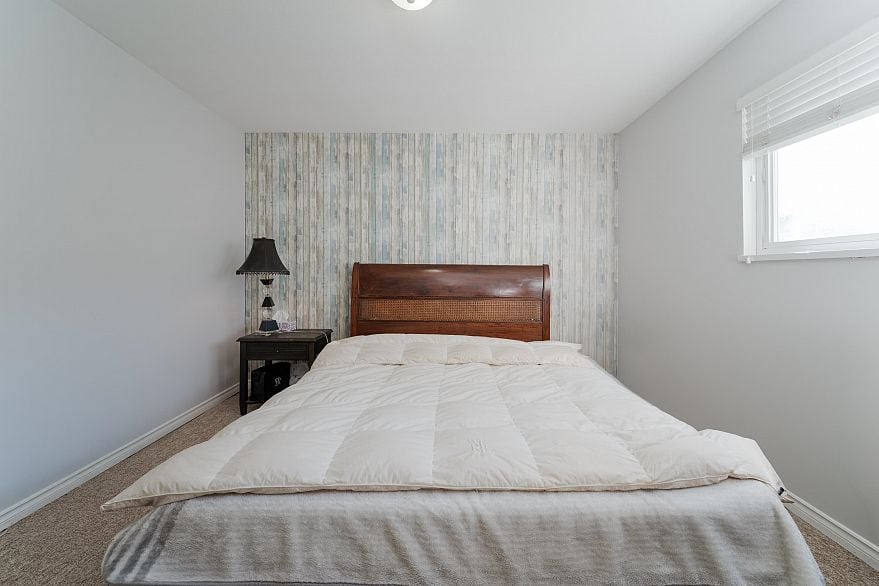 6522 Holly Park Drive