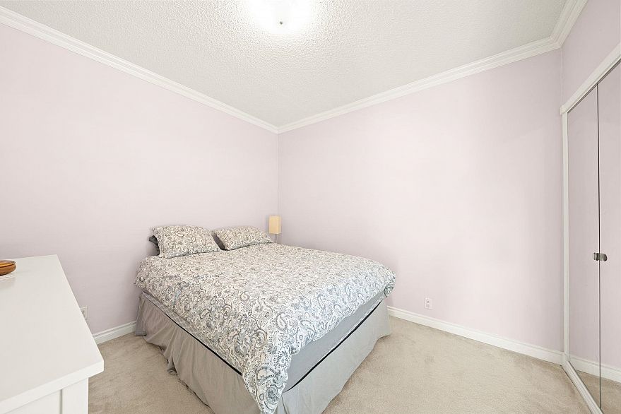 5743 St. Margarets Street