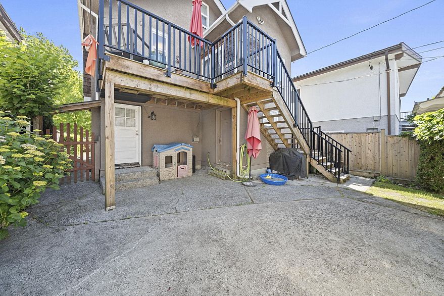 5743 St. Margarets Street
