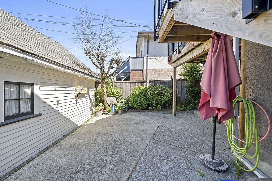 5743 St. Margarets Street