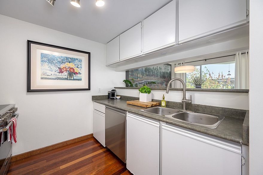 607 1508 Mariner Walk