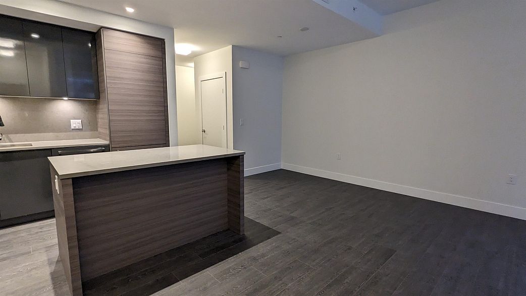 3456 Sawmill Crescent