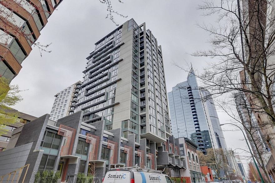 1903 1133 Hornby Street