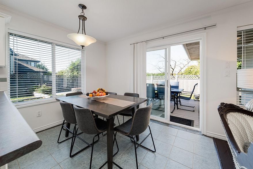 6522 Holly Park Drive