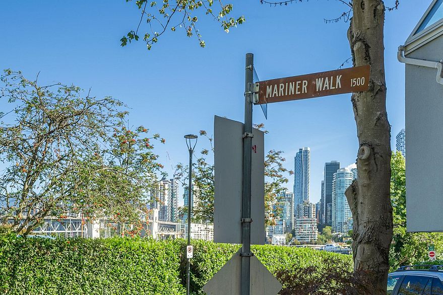 607 1508 Mariner Walk