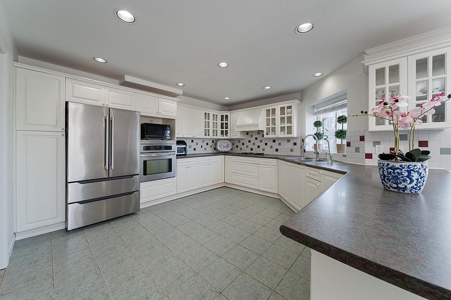 6522 Holly Park Drive