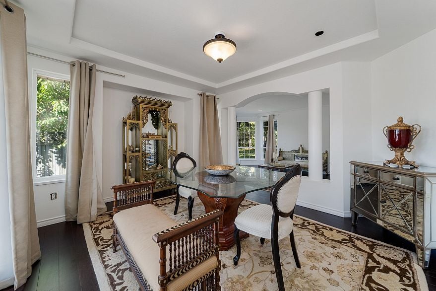 6522 Holly Park Drive