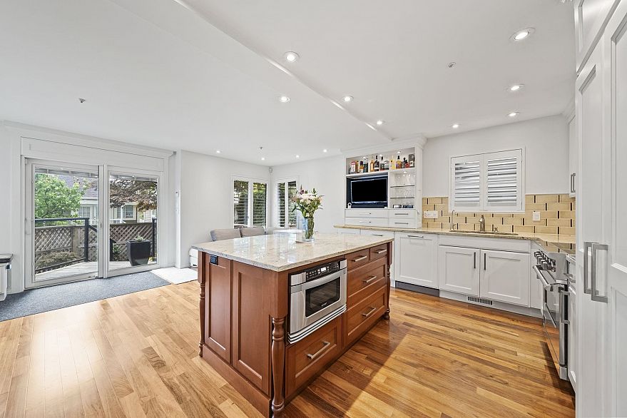 2408 SE Marine Drive