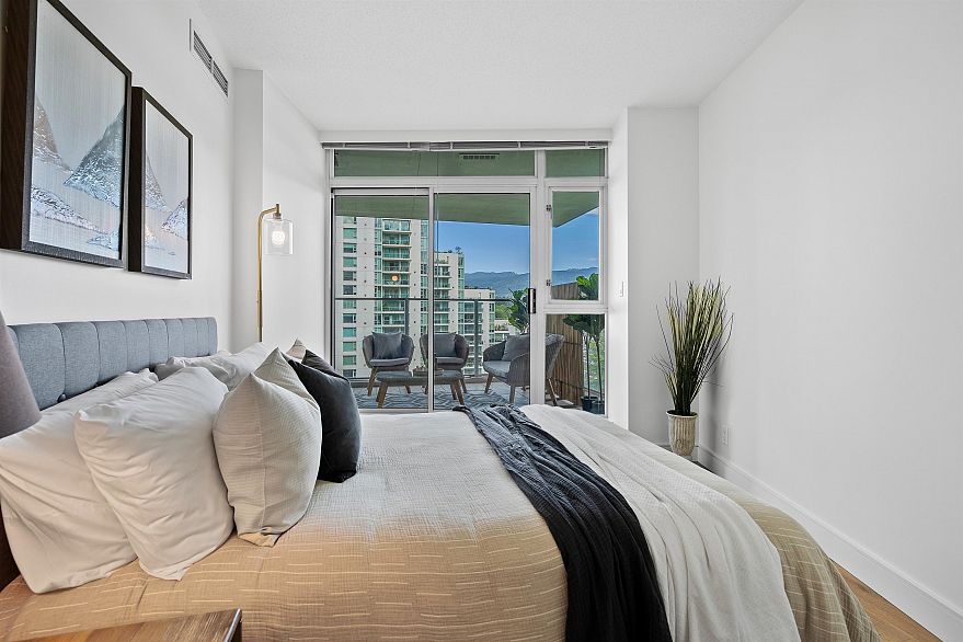 902 1650 Bayshore Drive