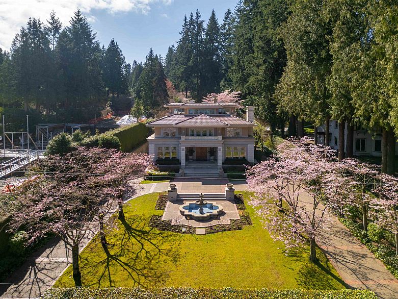 4778 Drummond Drive